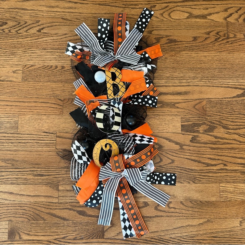 Halloween Swag Wreath for Door or Wall Hanging